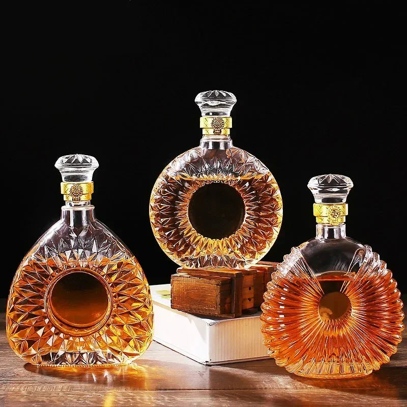 Eletta Whiskey Decanter-Welvere