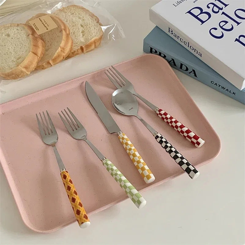 Elia Dessert Cutlery Set-Welvere