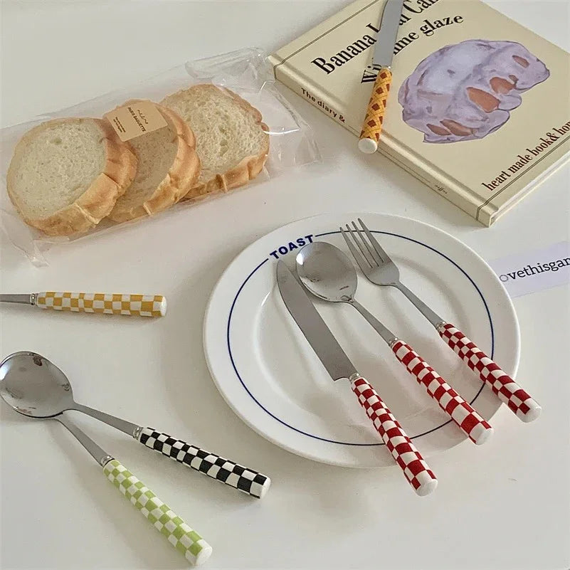Elia Dessert Cutlery Set-Welvere