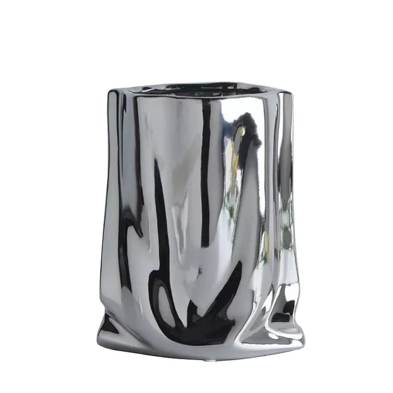 Elian Vase-Welvere