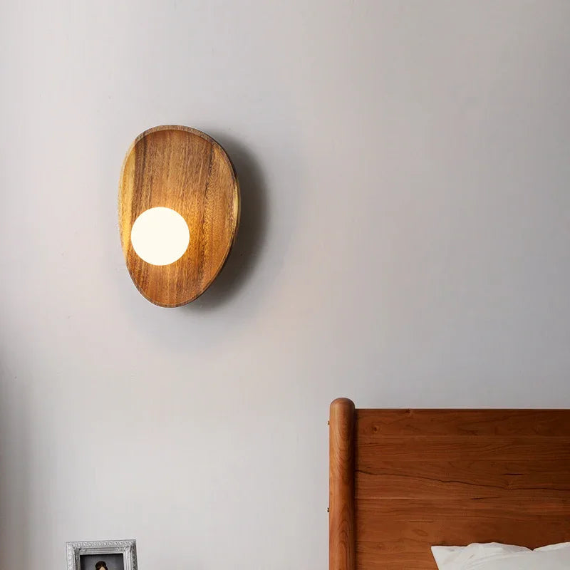 Elmmere Livine Lamp-Welvere
