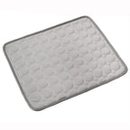 Extra Large Dog Cooling Mat and Blanket for Dogs and Cats, 40 × 30 cm to 150 × 100 cm