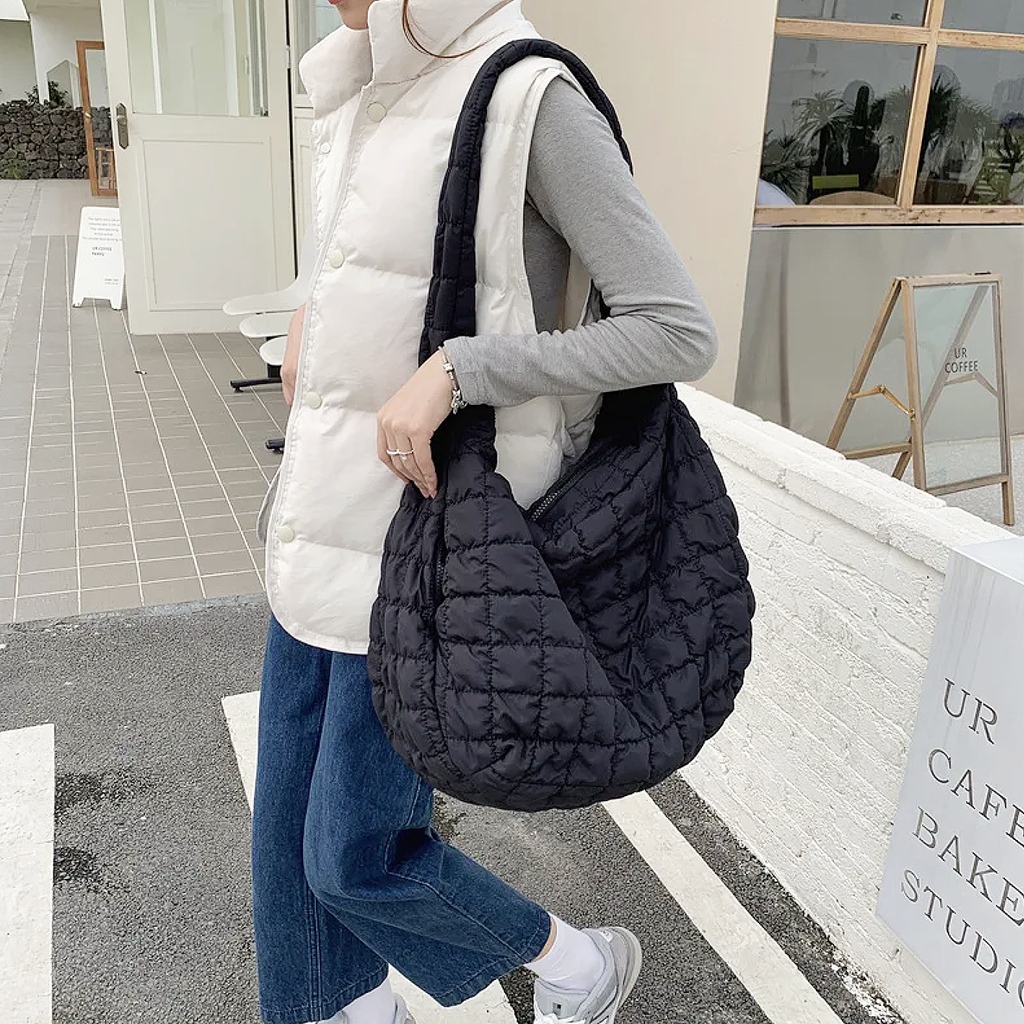 Extra-Large Quilted Nylon and Polyester Shoulder Bag, 48 × 35 × 18cm