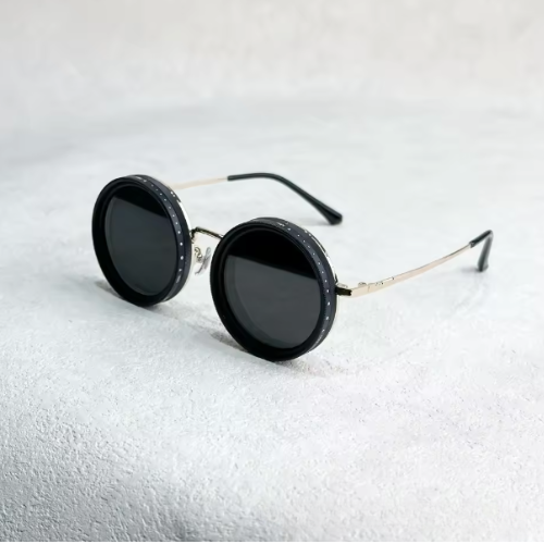 Sunglasses with Black Lenses for UV Protection - UV400, Durable Plastic Frame, view 8