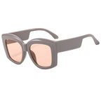 Women's Oversized Sunglasses - Lightweight Frame, Modern Style, view 4