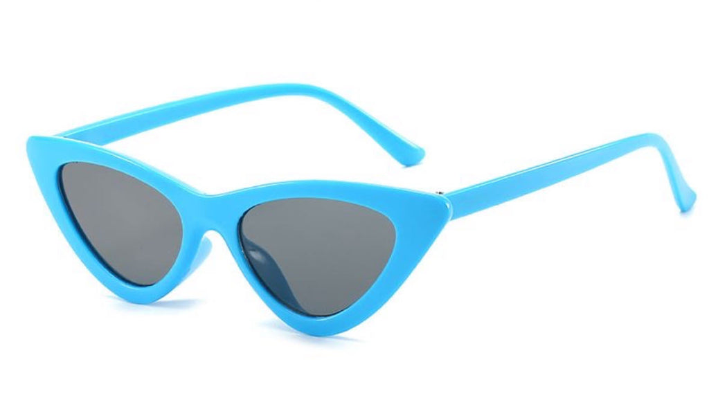 Ladies Cat-Eye Sunglasses - Elegant Tortoiseshell Pattern, view 18