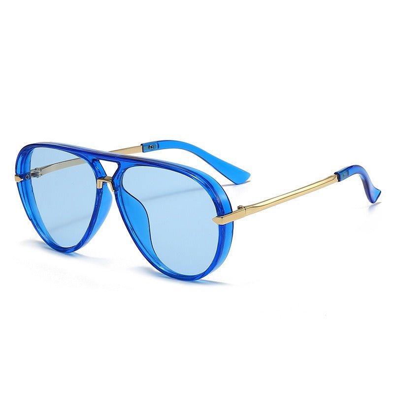 Women Pilot Sunglasses with Modern Metal Frame - High UV Protection, view 10