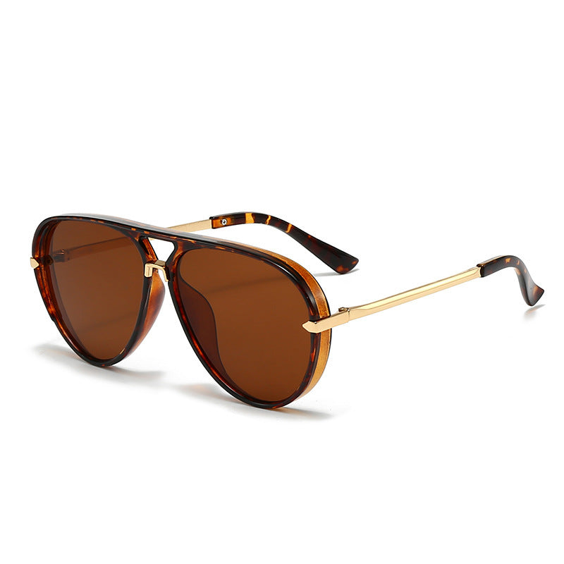 Women Pilot Sunglasses with Modern Metal Frame - High UV Protection, view 15