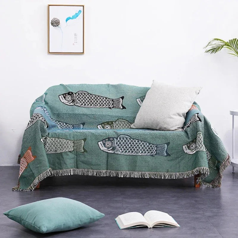 Falken Throw Blanket-Welvere