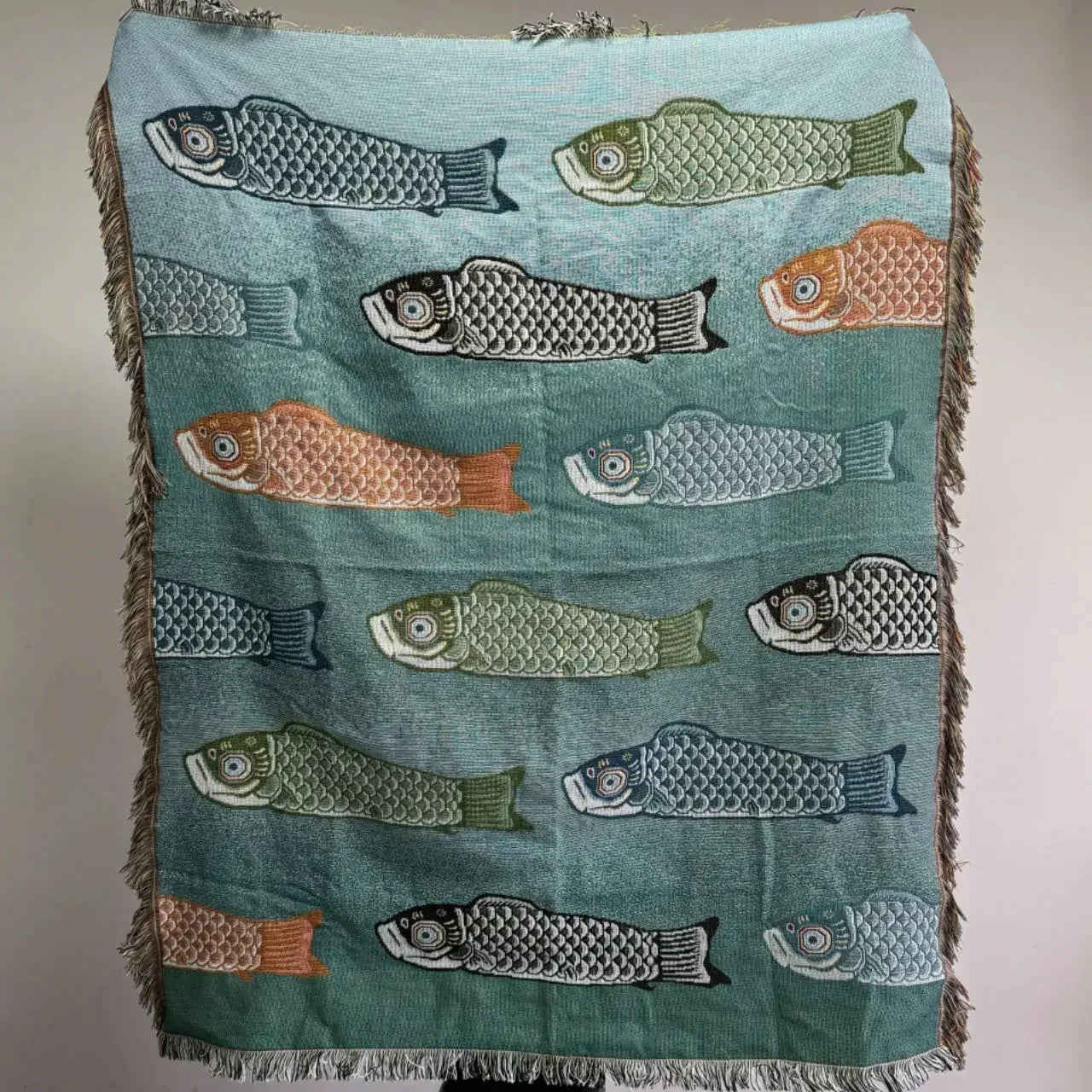 Falken Throw Blanket-Welvere