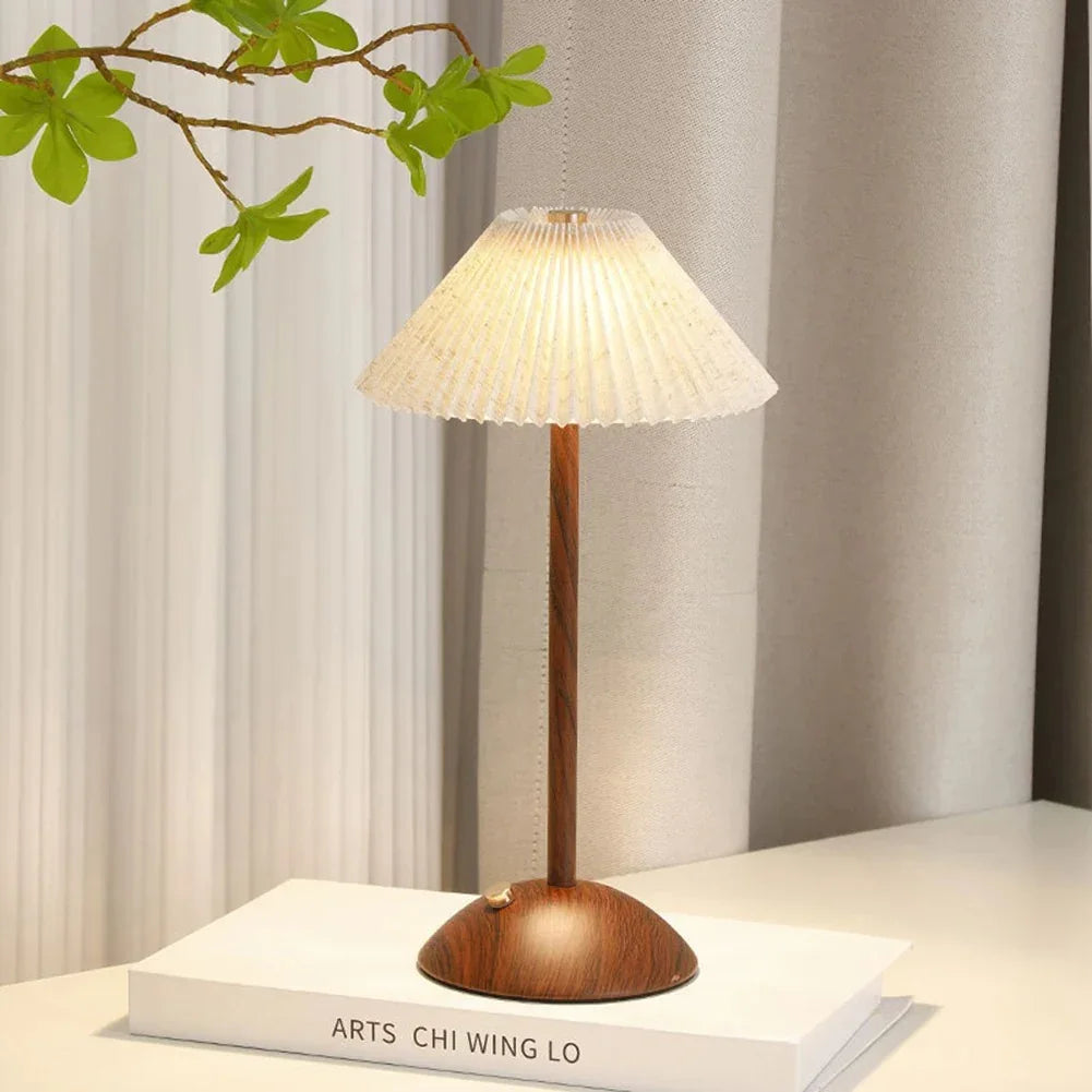 Falkia Table Lamp-Welvere