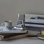 Falkin Rotating Desk Calendar-Welvere