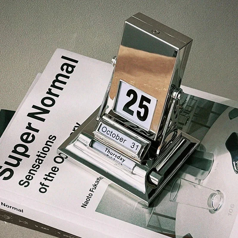 Falkin Rotating Desk Calendar-Welvere