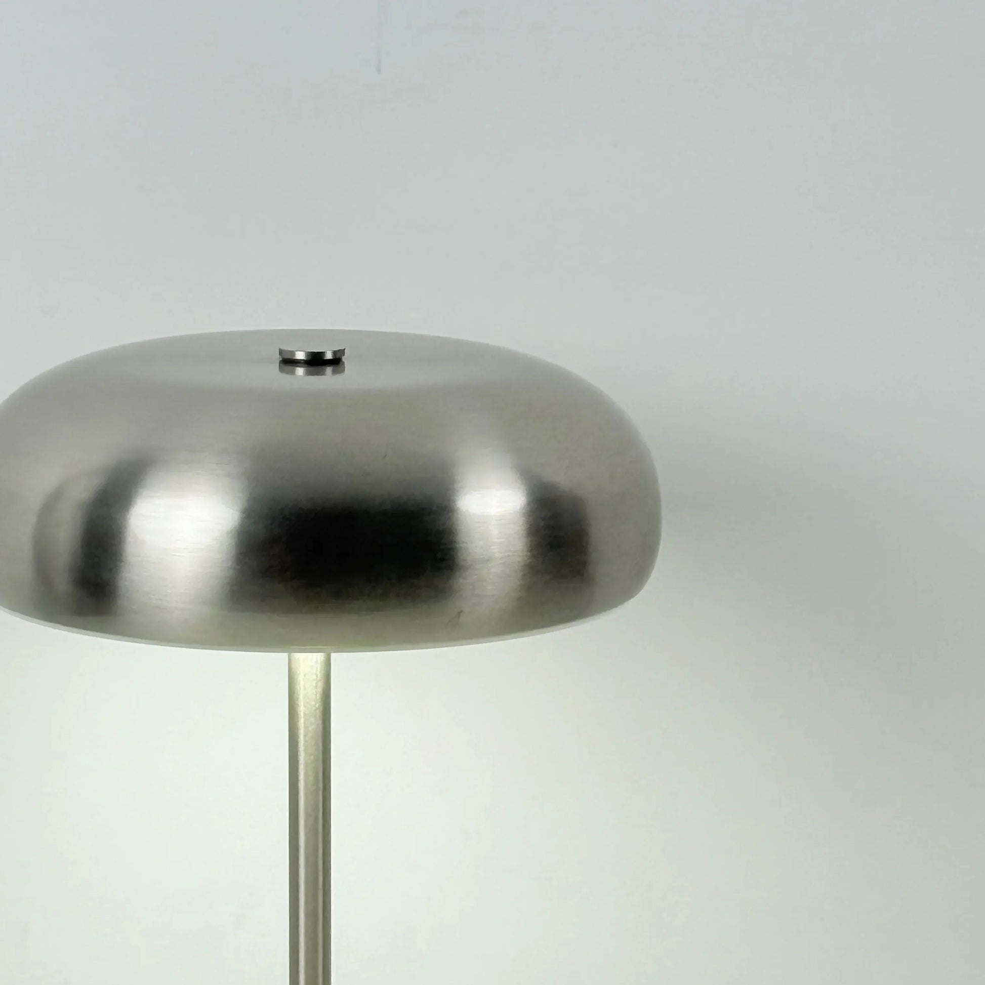Falkis Portable Lamp-Welvere