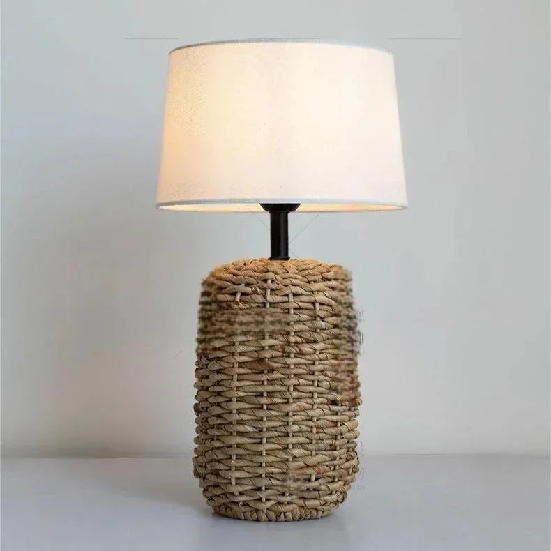 Field Aurian Table Lamp-Welvere