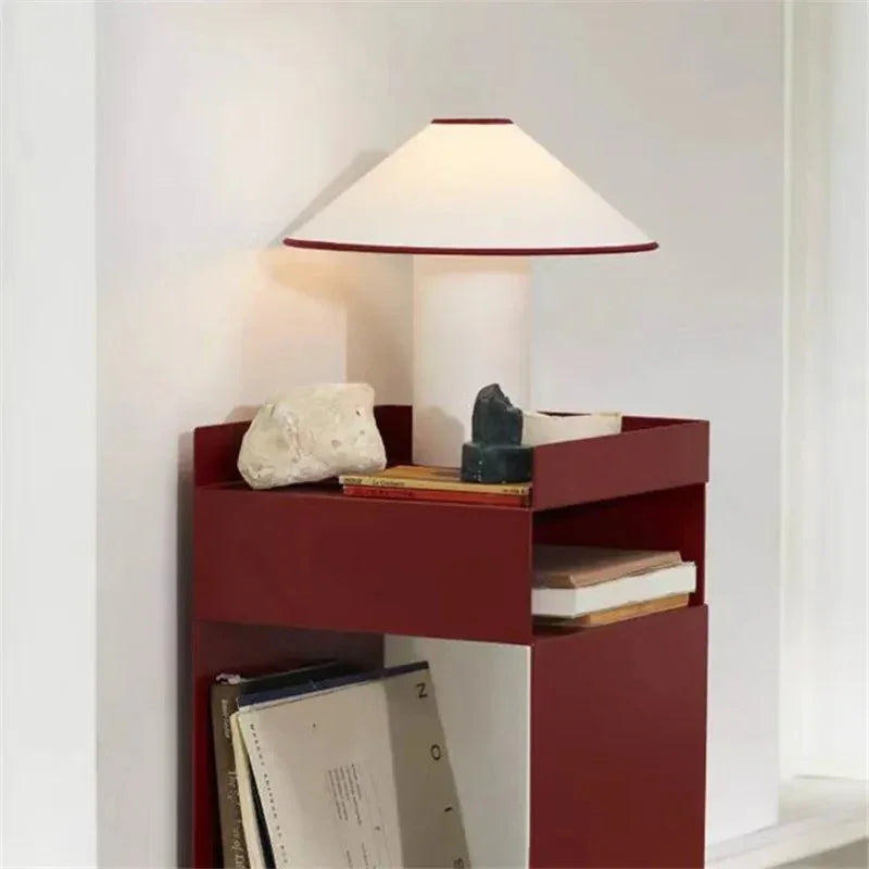 Field Table Lamp-Welvere