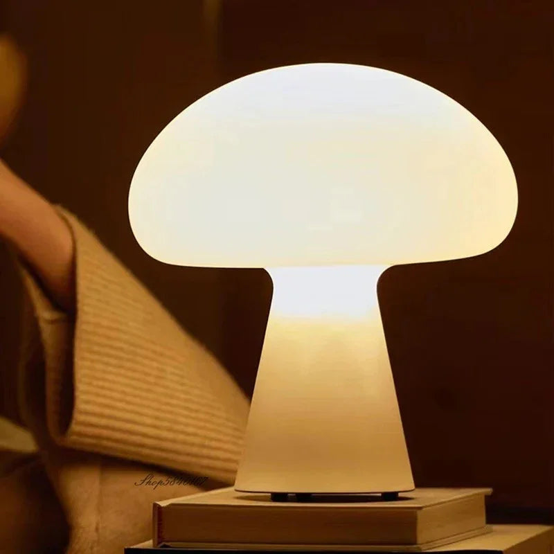Flella Table Lamp-Welvere