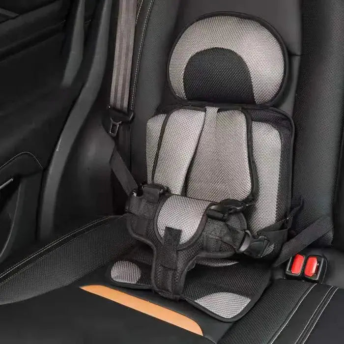 Foldable Portable Child Travel Car Seat with 5-Point Harness, Ages 0–12 Years