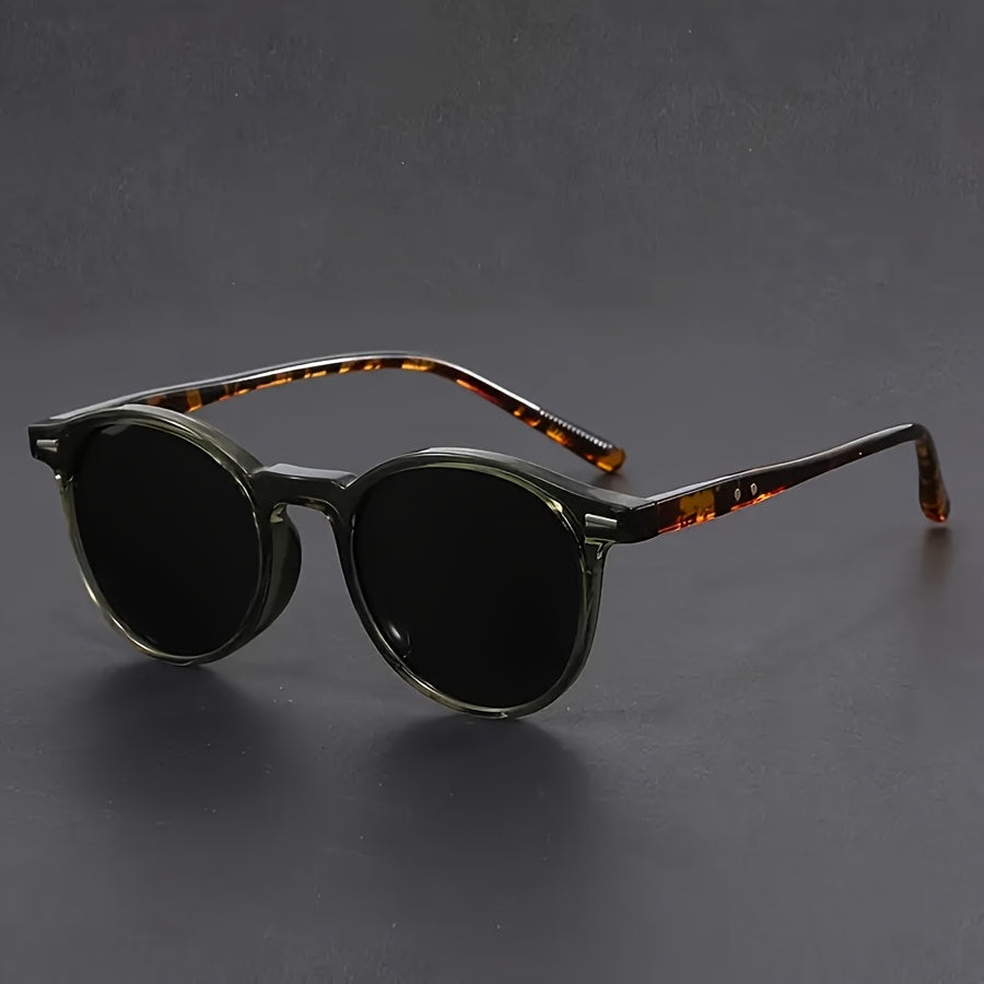 Round Tortoiseshell Sunglasses for Men - Lightweight Polycarbonate Frame, view 2