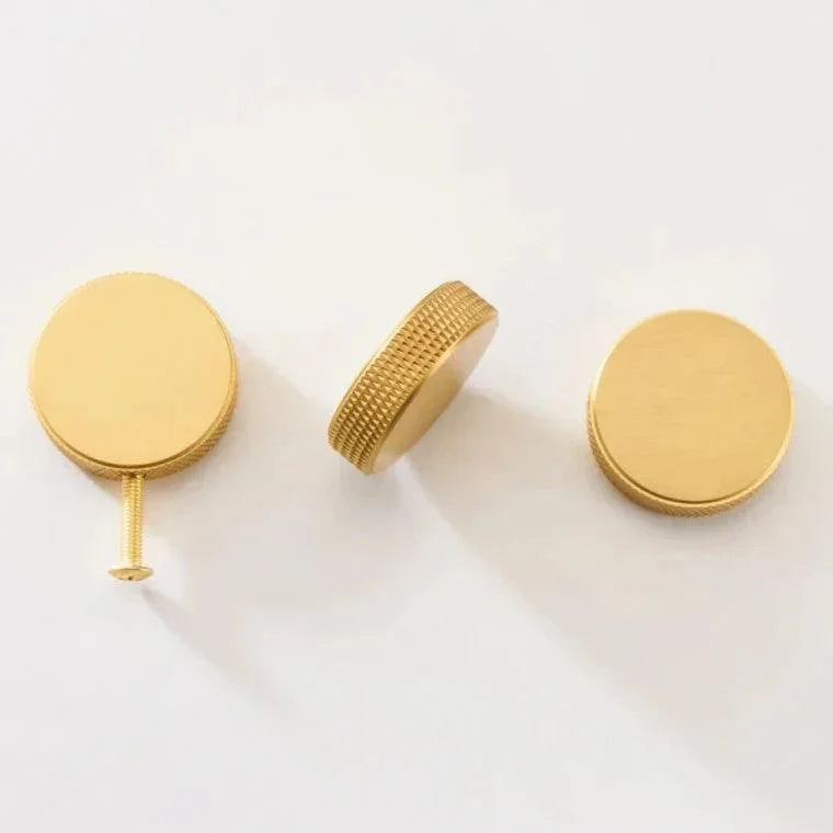Giulia Alva Knurled Knobs-Welvere