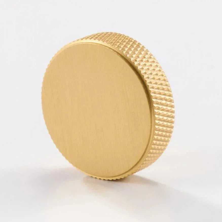 Giulia Alva Knurled Knobs-Welvere