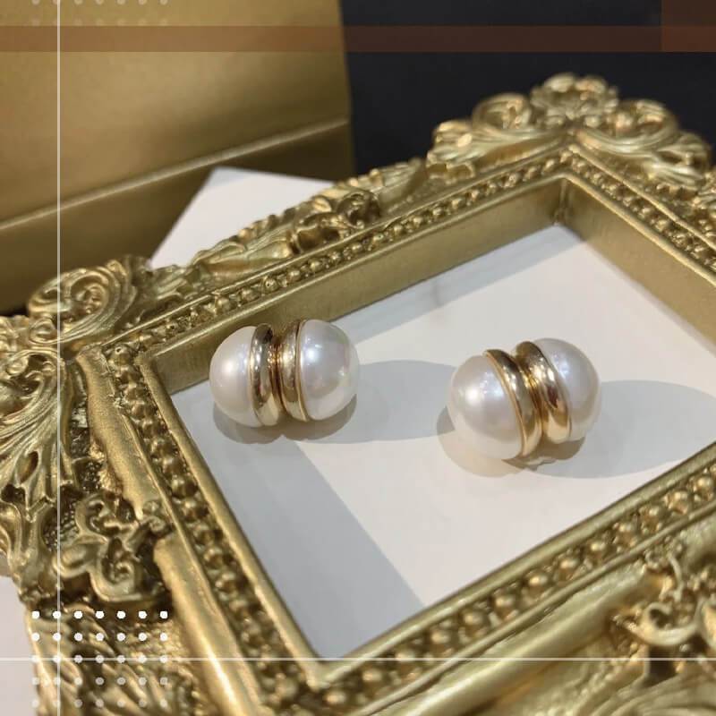 Gold-Plated Magnetic Earrings in Crystal or Pearl-Style Designs