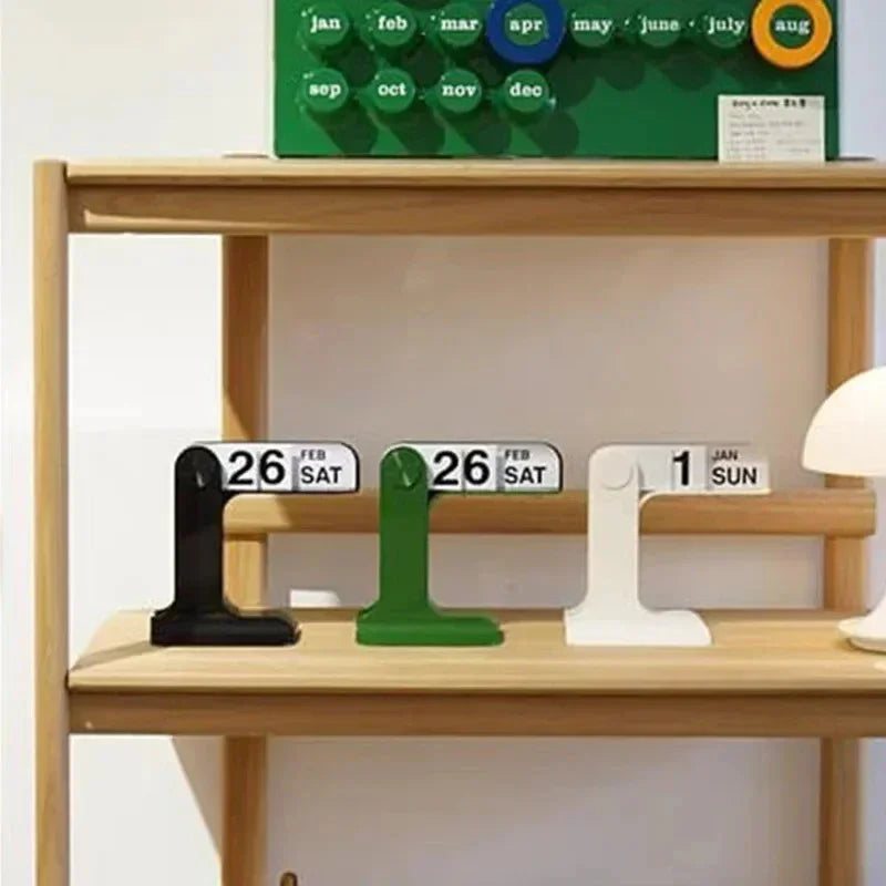 Gunnur Desk Calendar-Welvere