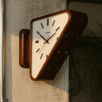 Gunnur Livine Clock-Welvere