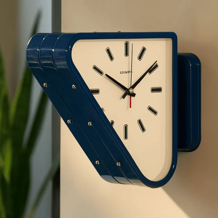 Gunnur Livine Clock-Welvere