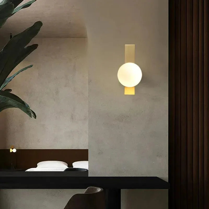 Haldar Glass Livine Lamp-Welvere