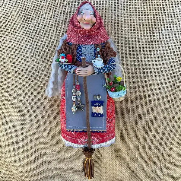 Handmade Resin Kitchen Witch Decoration, 12 x 5 x 18 cm