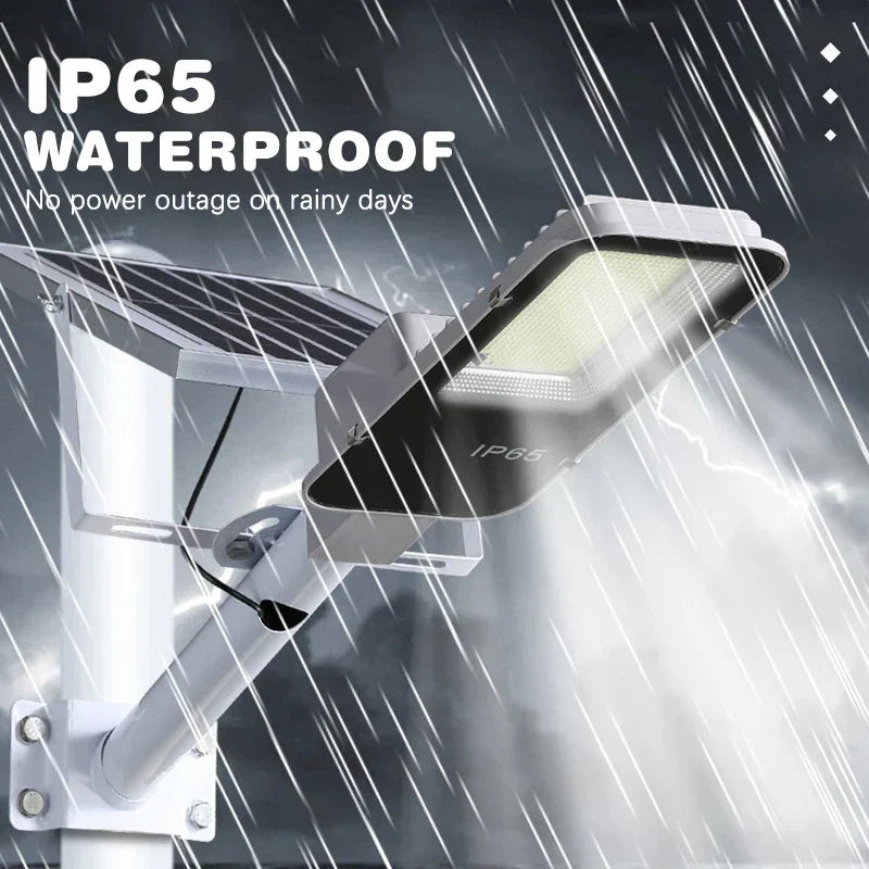 Heavy-Duty Outdoor Solar Security Light, Aluminium, 50W, 100W or 200W