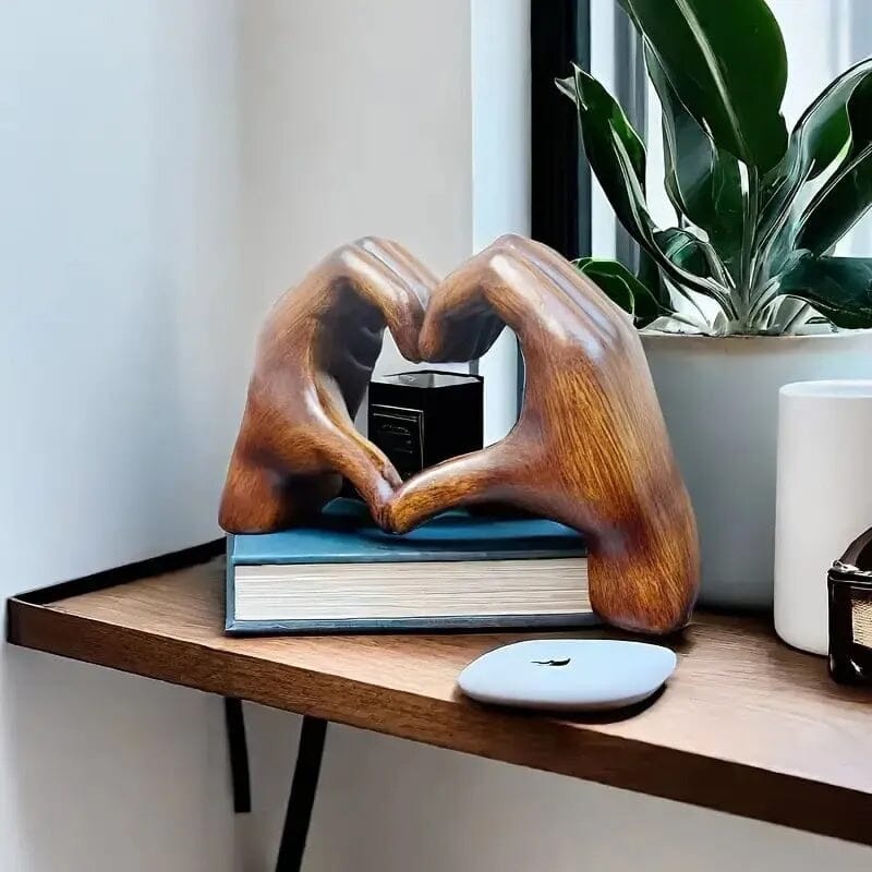 Heart Statue Modern Art Decor - Synthetic Resin, Romantic Symbol, view 6