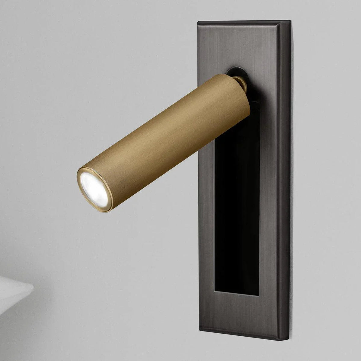 Hugo Mount Sconce-Welvere