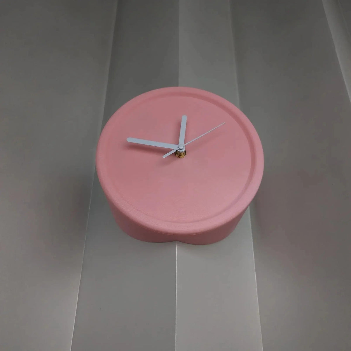 Ivare Livine Clock-Welvere
