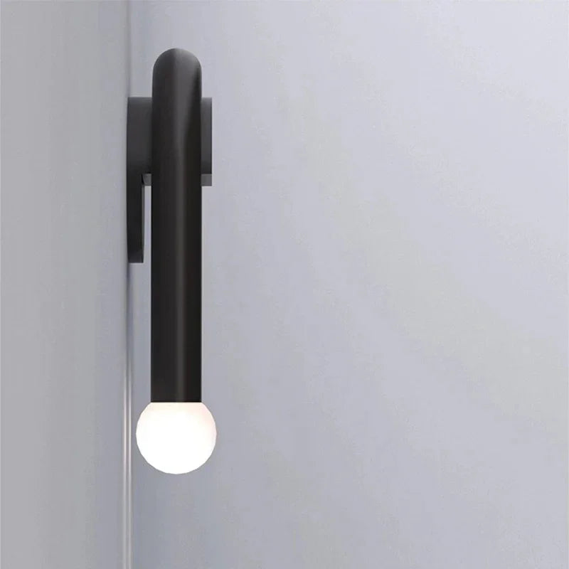 Ivaren Black Livine Lamp-Welvere