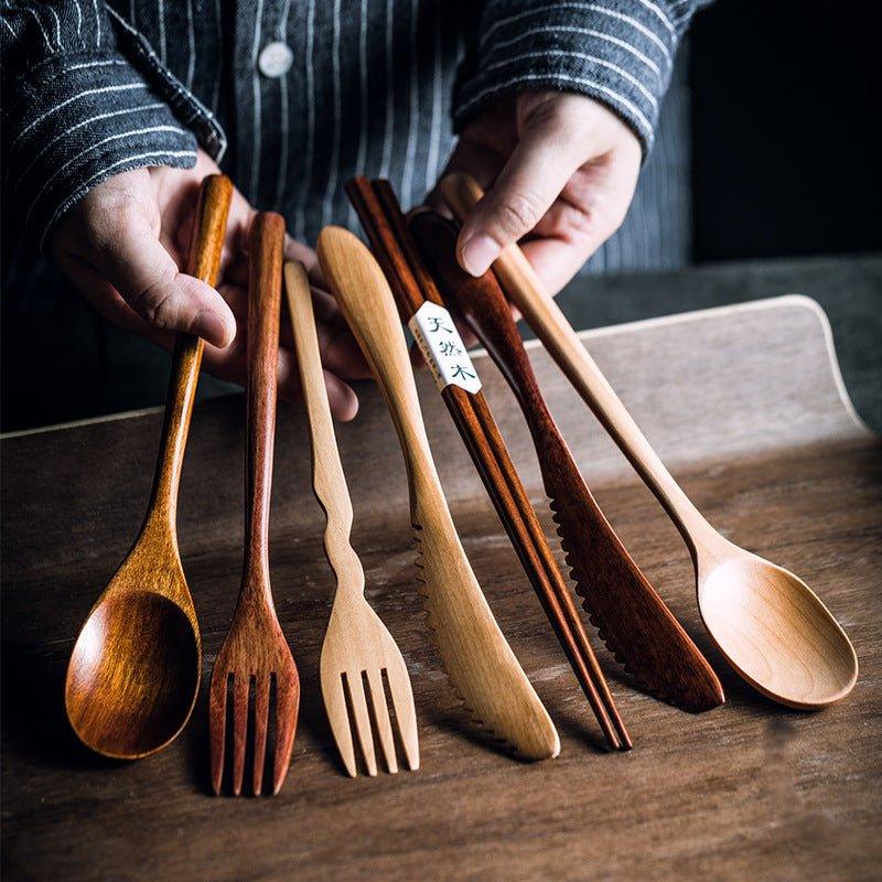 Japanese-Style Natural Wood Utensil Set with Fabric Case