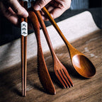 Japanese-Style Natural Wood Utensil Set with Fabric Case