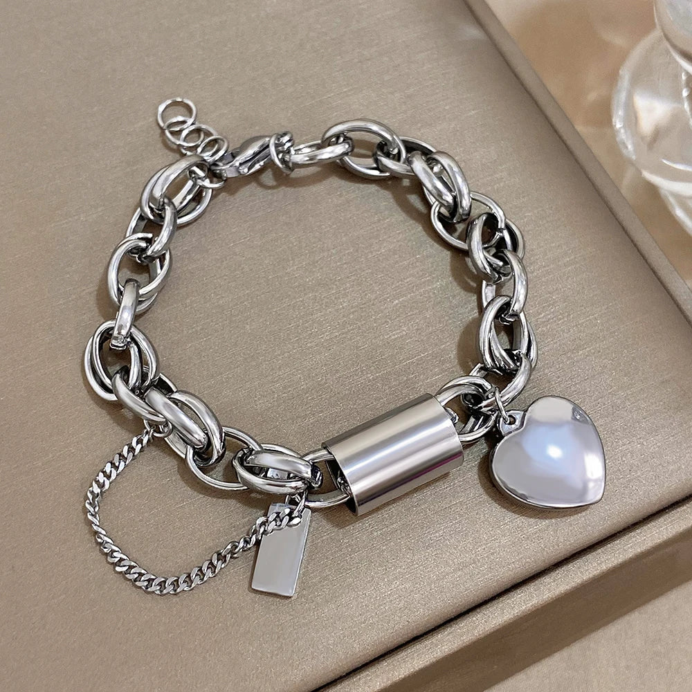 Chunky Chain Heart Bracelet for Women - Bold Statement Jewellery, view 5