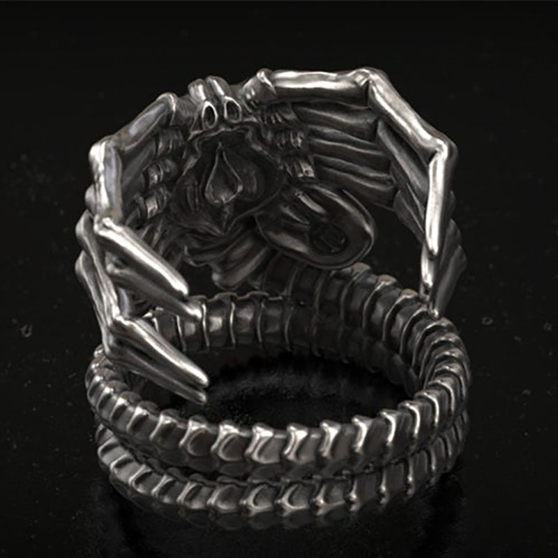 Alien Facehugger Ring for Men - Sci-Fi Jewellery, view 5
