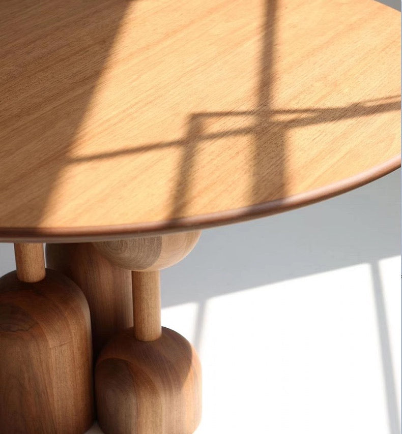 Julia Table-Welvere