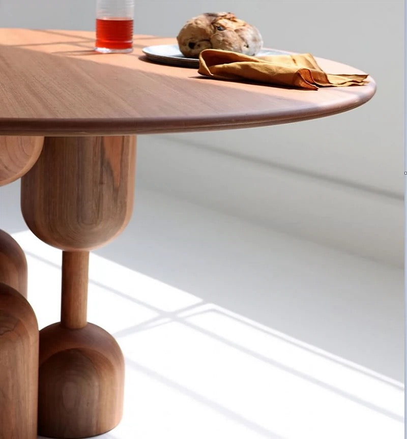 Julia Table-Welvere