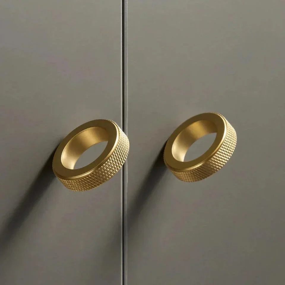 Julisse Knurled Ring Cabinet Knobs-Welvere