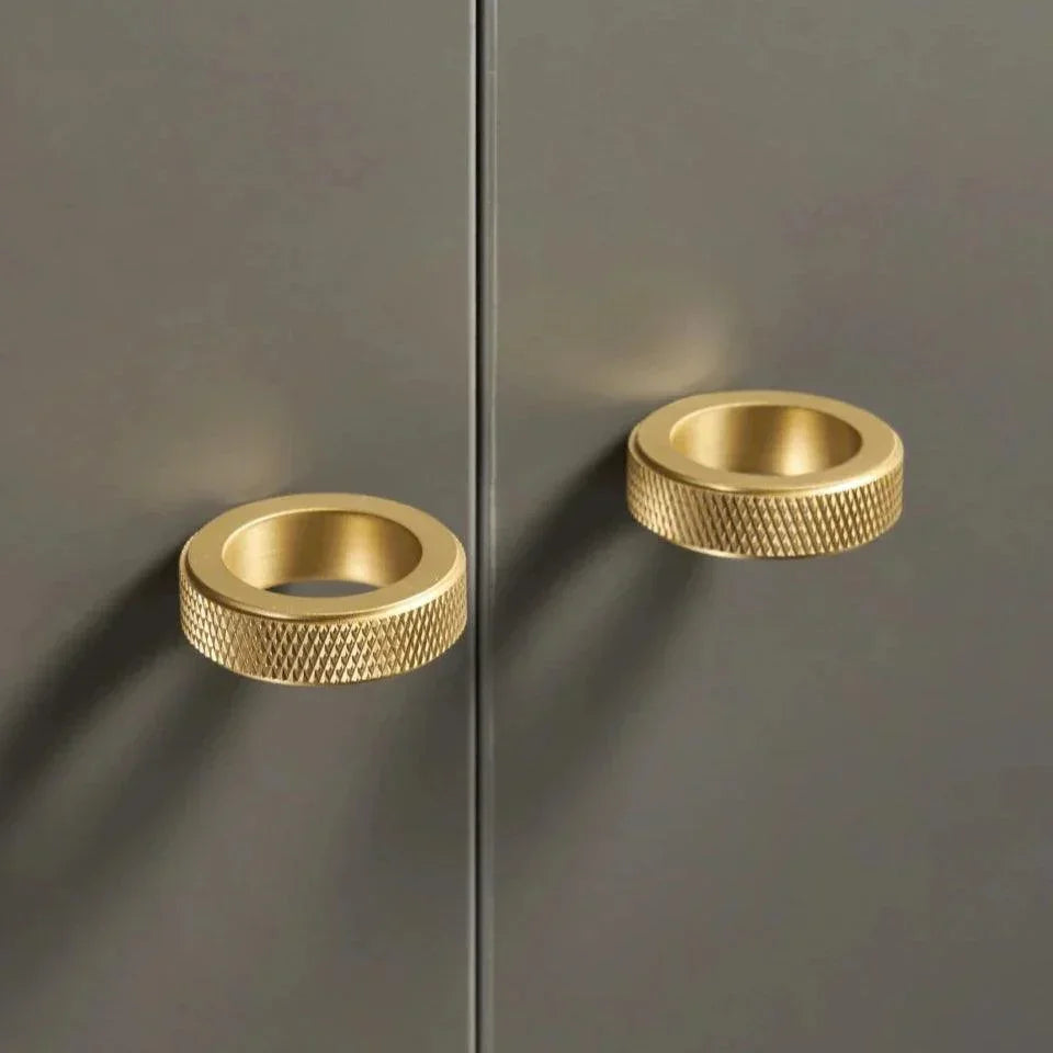 Julisse Knurled Ring Cabinet Knobs-Welvere