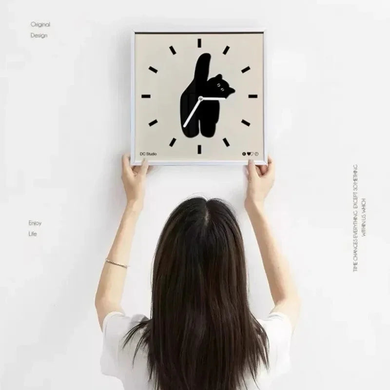 June Aurus Livine Clock-Welvere