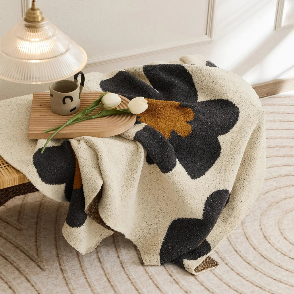 Kjellin Haldin Throw Blanket-Welvere