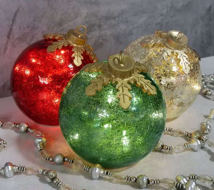 LED Christmas Ball with Timer, 2 AA Batteries, Ø 15 cm