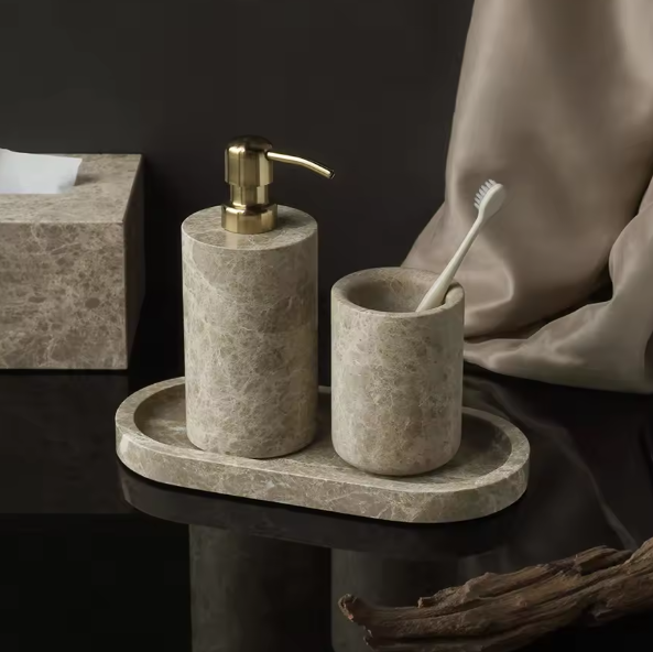 Leon Bathroom Accessories Set-Welvere