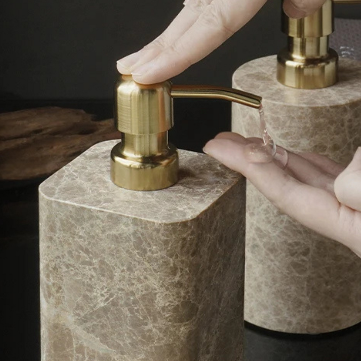 Leon Bathroom Accessories Set-Welvere