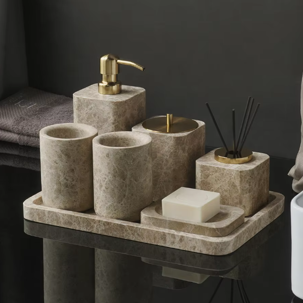 Leon Bathroom Accessories Set-Welvere